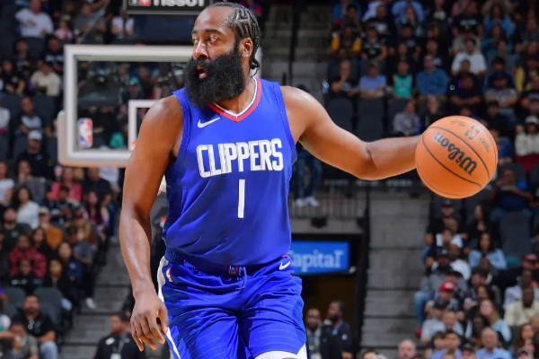 末节 19 分 + 三分三连击！哈登 39 分钟鏖战轰 35+10+11 孤胆英雄空砍饮恨